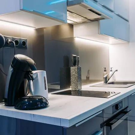 Apartment Luxury Smart Apartman Jj *